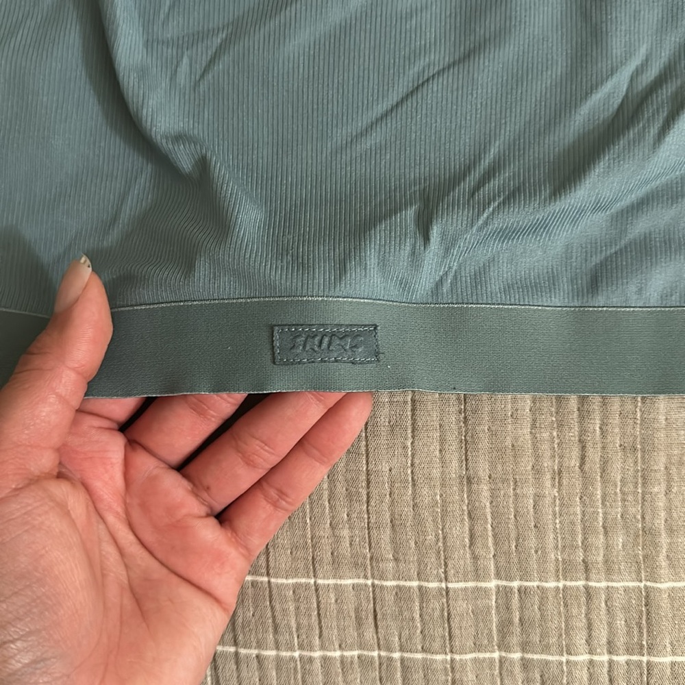 Skims bralette size M - Picture 2 of 5